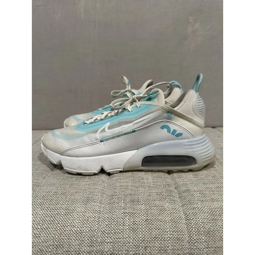 Nike Women's Air‎ Max 2090 Sneakers Aurora Green Running Shoes CK2612-101 Sz 11